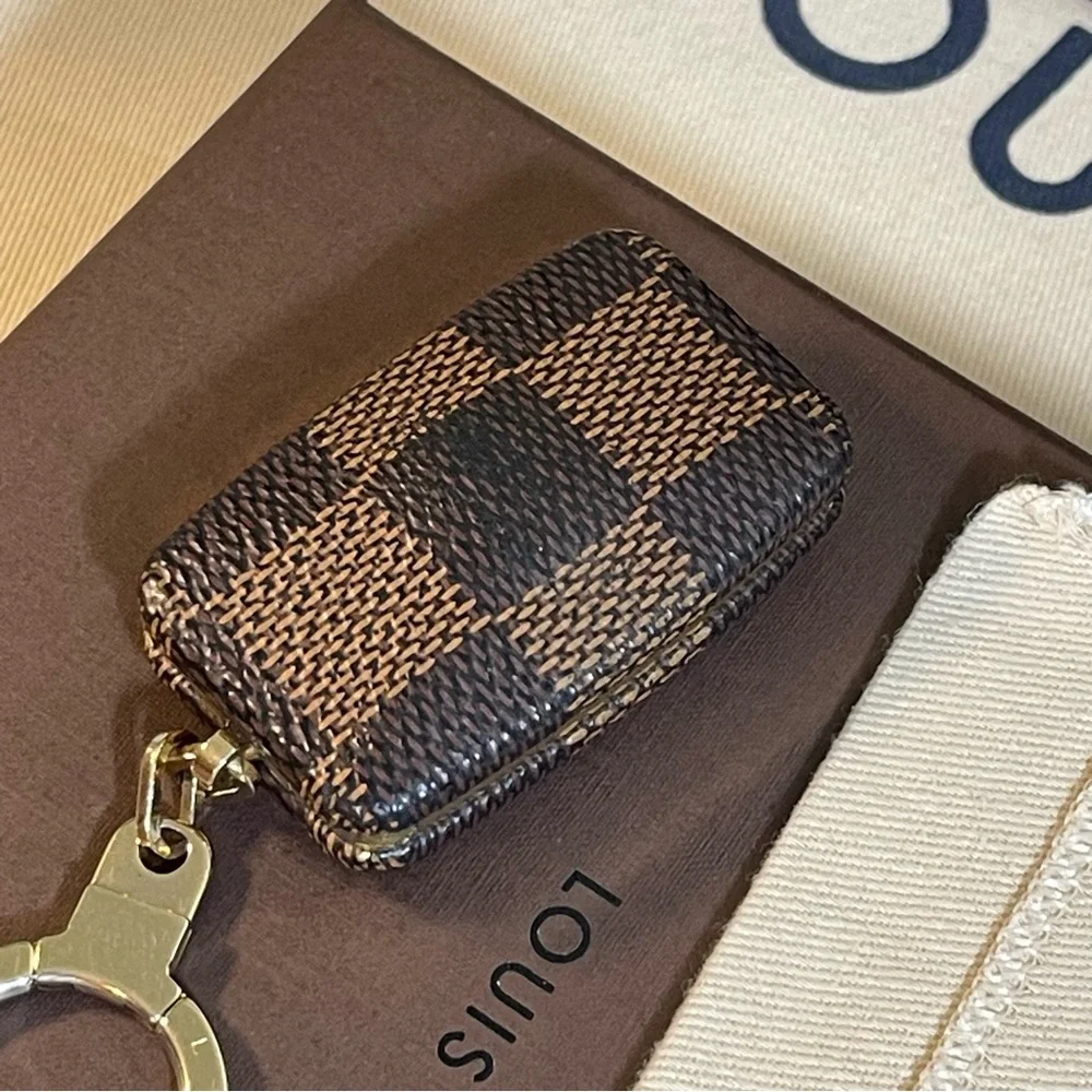 Louis Vuitton Astropill Damier Flashlight Key Chain or Bag Charm